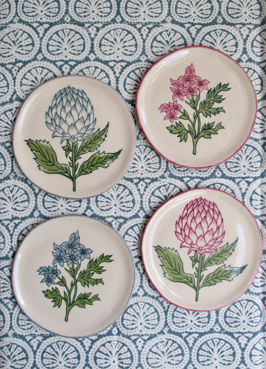 4 Handgemaakte bordjes met Rozablue print image 0