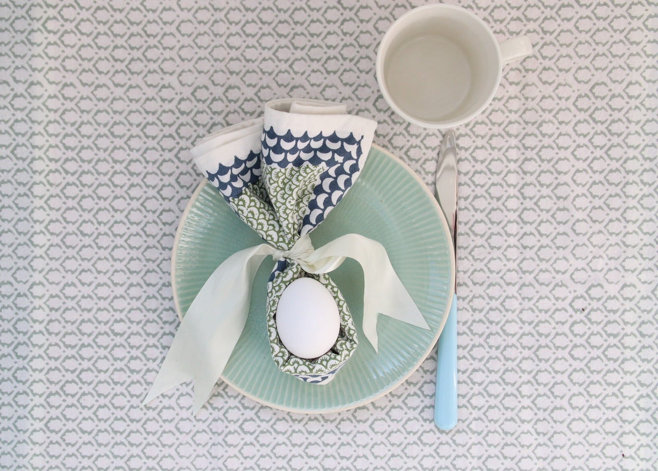 Handgemaakte groene servetten - handblockprinted Chi-chi green napkins - 4 per set image 0