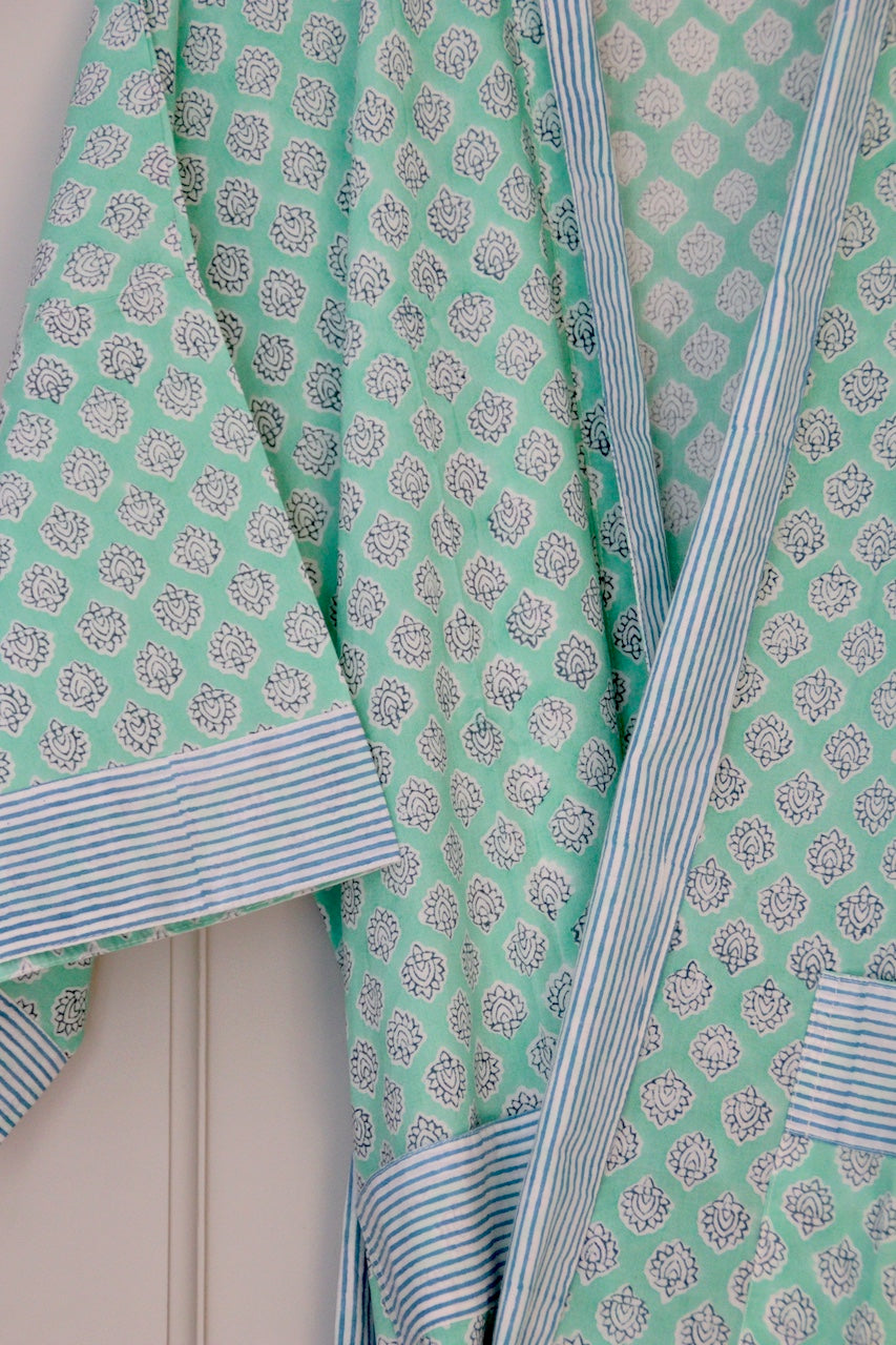 Zachte ochtendjas met mintgroene print – Handblockprinted kimono Zest mint image 3