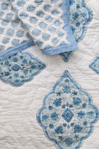 Handgemaakte blockprint bedsprei van zacht katoen in blauw - quilt Hindi blue 150 x 240 cm image 1