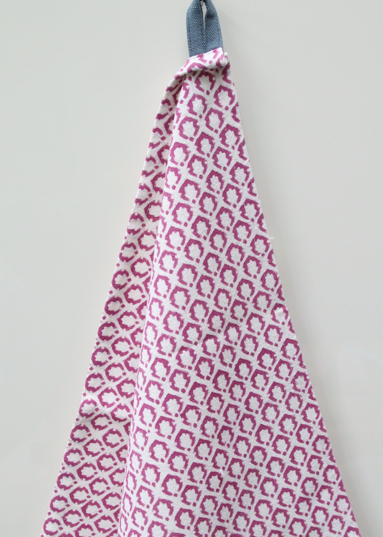 Tea towel | Little Crown Pink