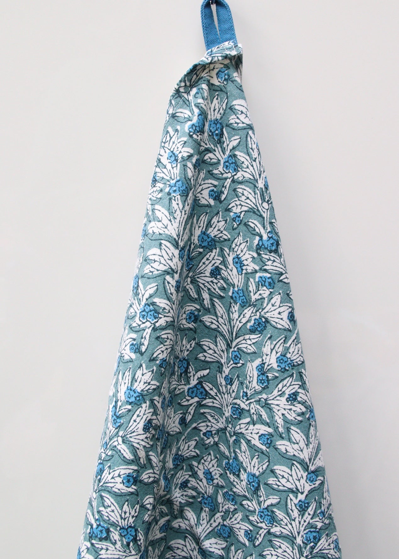 Tea towel | Wakame Blue