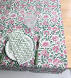 Table runner | Sukoon Mistletoe