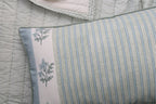 Lichtblauw handgemaakt blockprint kussen - Edelweiss blue - 40 x 70 image 4