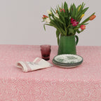 Handgemaakt blockprint tafellaken met roze print – floral coral 240 cm image 0