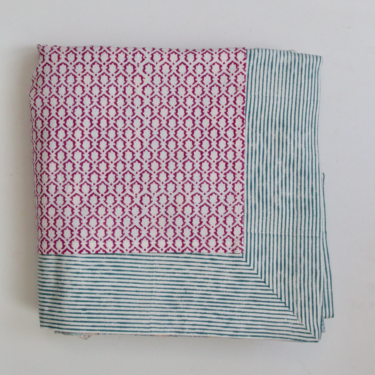 Handgemaakt blockprint knal roze tafellaken - Little crown pink 160 x 270 cm image 4