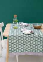 Groene handgemaakte tafelloper Breezy green 