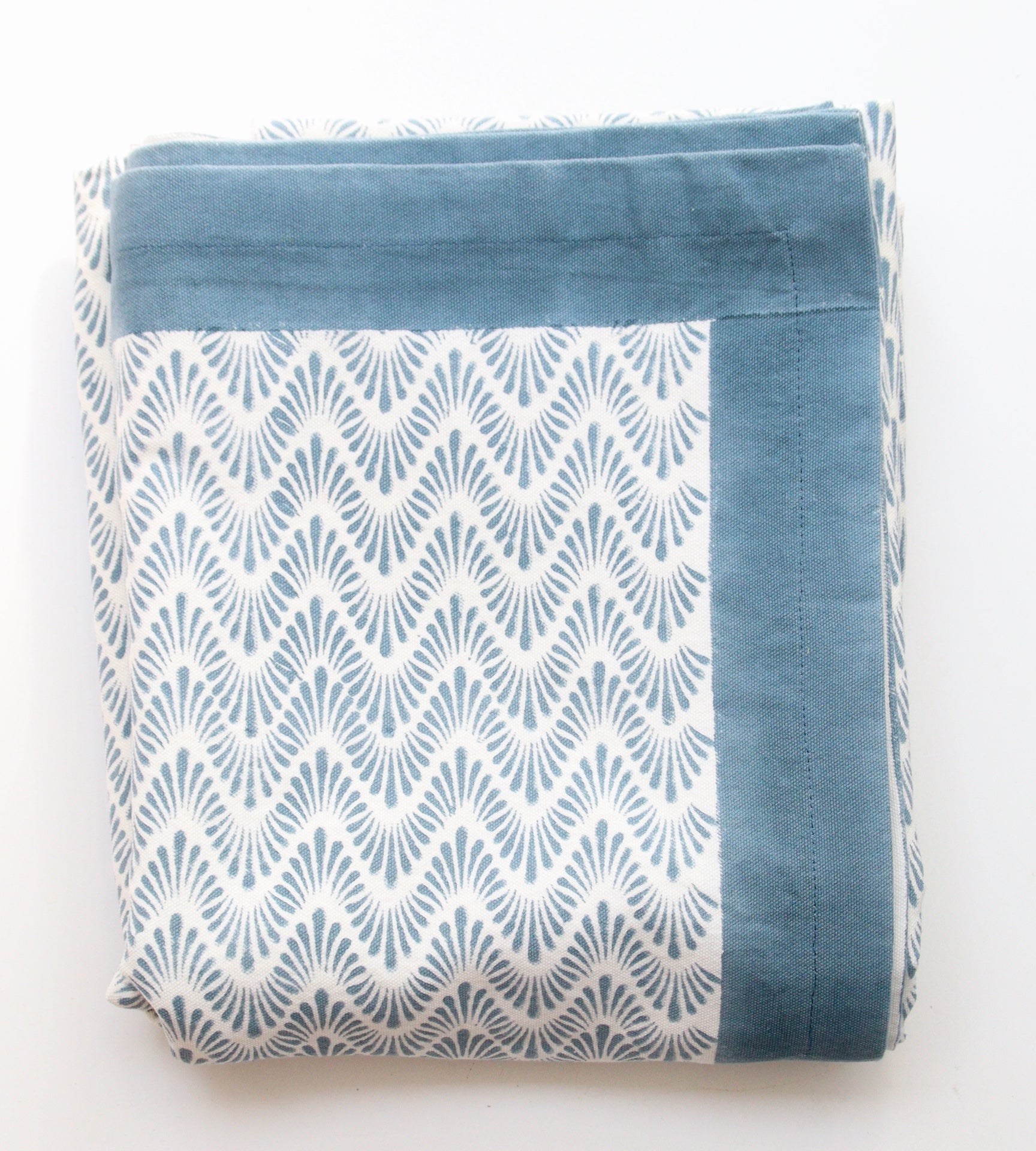 Handgemaakt tafelkleed Waves blue 