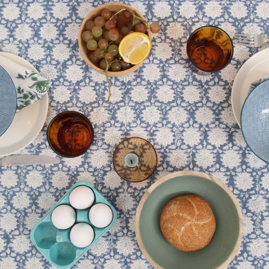 Handgemaakt tafellaken met blauwe print -  Handblockprinted tablecloth Breezy bluestone 150 x 240 cm image 5