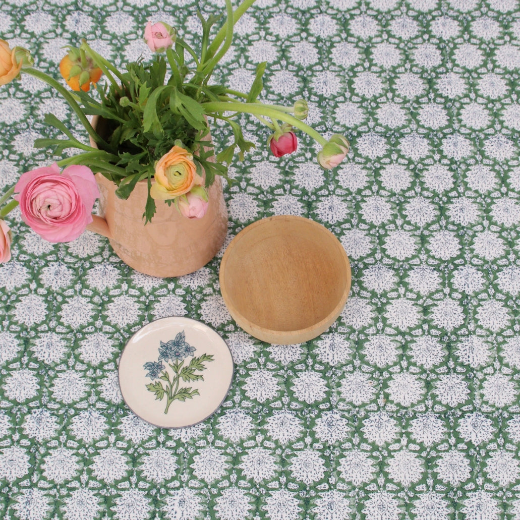 Handgemaakt groen tafellaken -  Handblockprinted Tablecover Breezy green  160 x 270 image 6