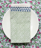 Handgemaakte groene servetten - handblockprinted Chi-chi green napkins - 4 per set image 3